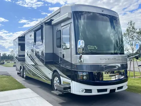 Southwest Luxury Coaches in Phoenix, AZ