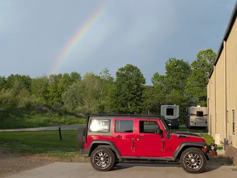 Dave's RVs RV Rentals photo 3