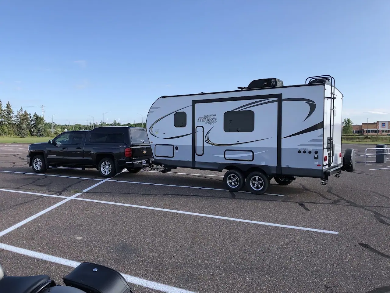 J & J RV Sales & Service, RV dealers in Chippewa Falls
