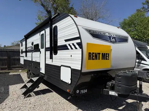 American Dream Vacations NW HOU RV Rentals / Texas Best RV Buyers photo 3