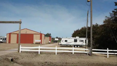 Nisly Sales LLC in Partridge, KS