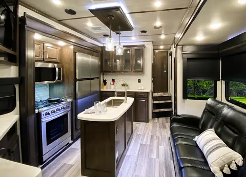 Dutchmen RV Manufacturing Inc photo 2