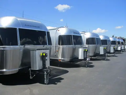 Nature & Me RV photo 2