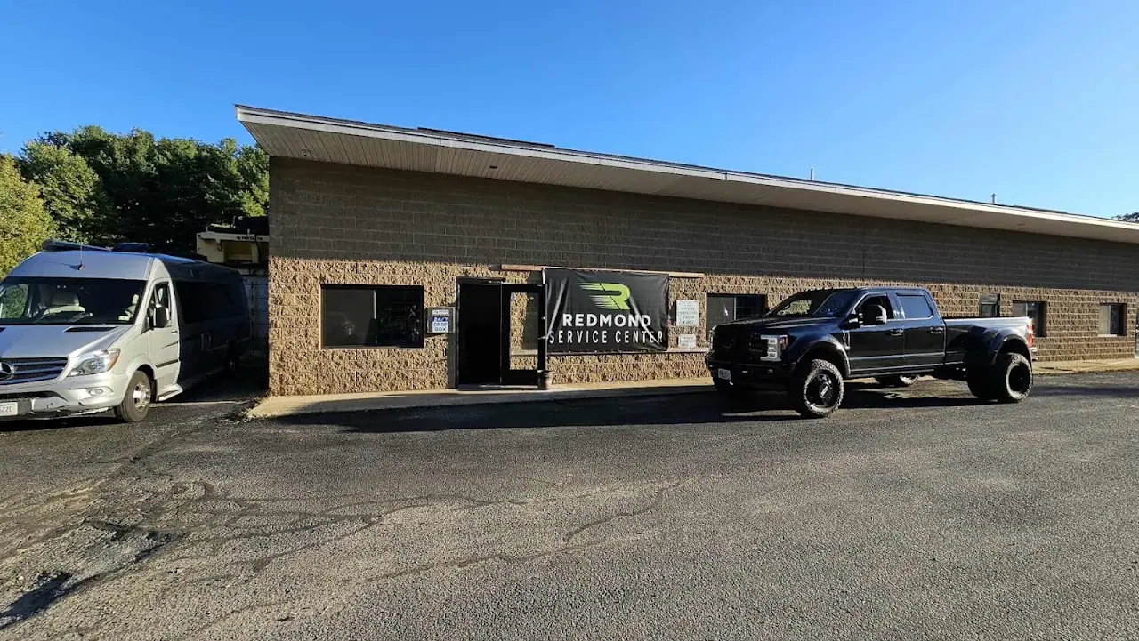 Redmond Service Center, RV dealers in Hudson