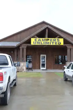 Campers Unlimited in Gadsden, AL