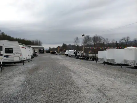 Anglin RV, Truck & Trailer photo 3