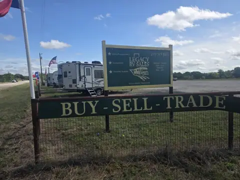 Legacy RV Sales photo 3