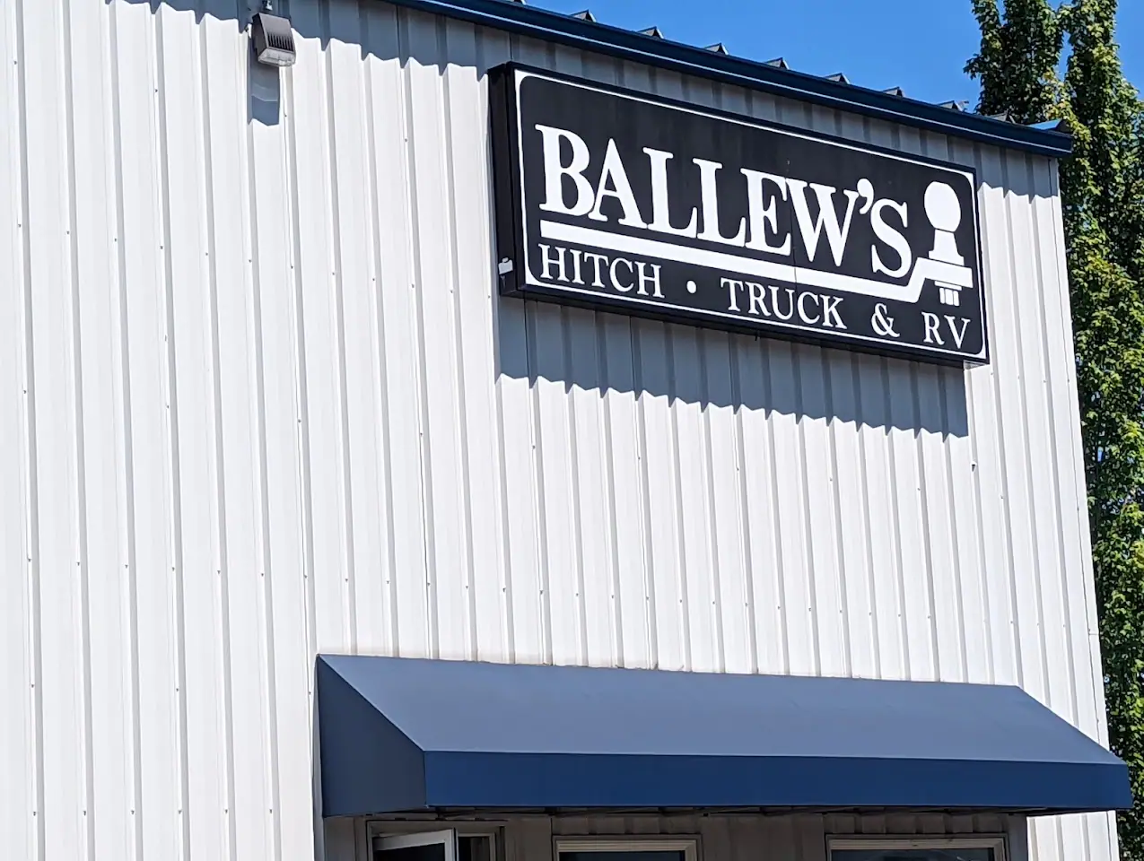 Ballew's Hitch Truck & RV, RV dealers in Tacoma