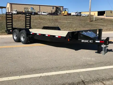 S & B Trailer Truck & RV Sales, LLC photo 2