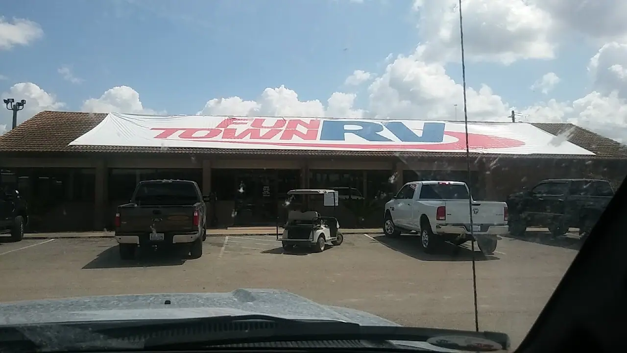 Fun Town RV Houston, RV dealers in Wharton