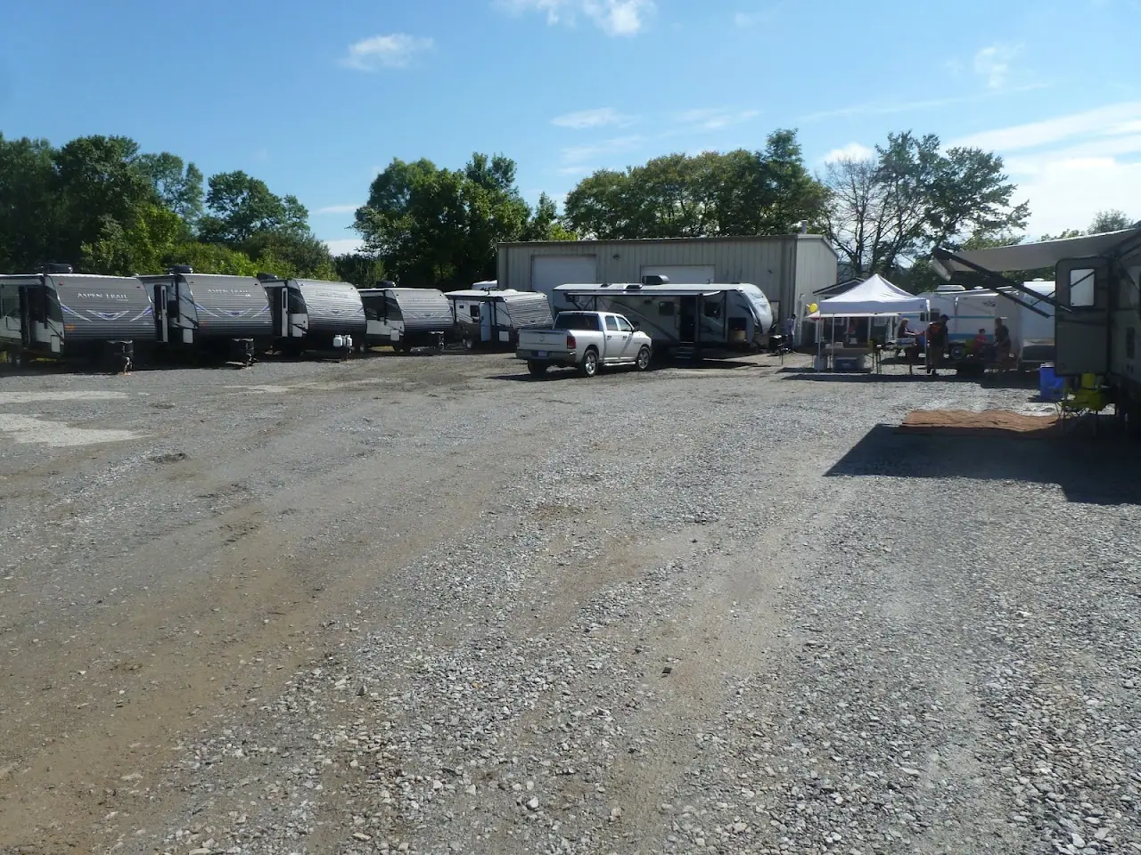 Carolina RV Sales & Service Inc, RV dealers in Asheville