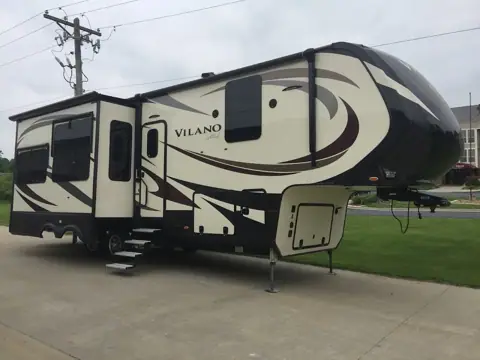 Show Me Rv photo 2