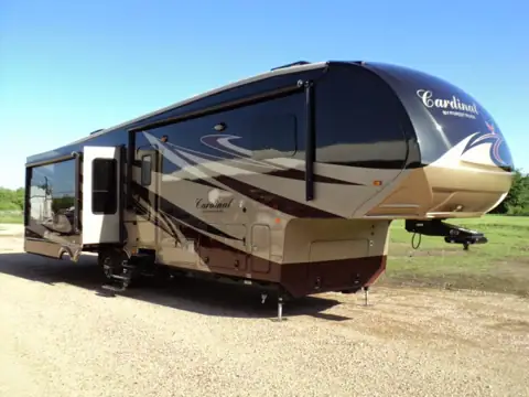 J & L RV Sales photo 3