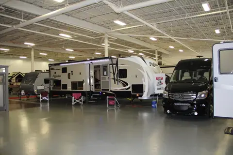 Blue Compass RV Indianapolis photo 3