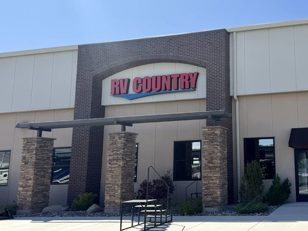 RV Country ( Sparks ), RV dealers in Sparks