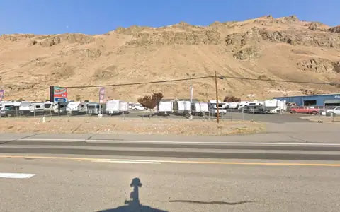 Omar's RV Sales LLC photo 2