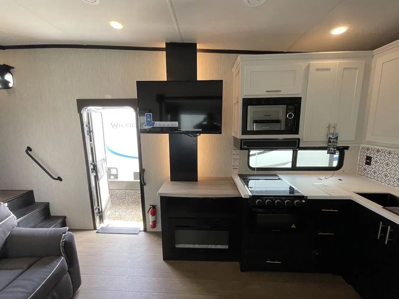Dads Camper (Sales Rep)-Blaine, RV dealers in Lucedale