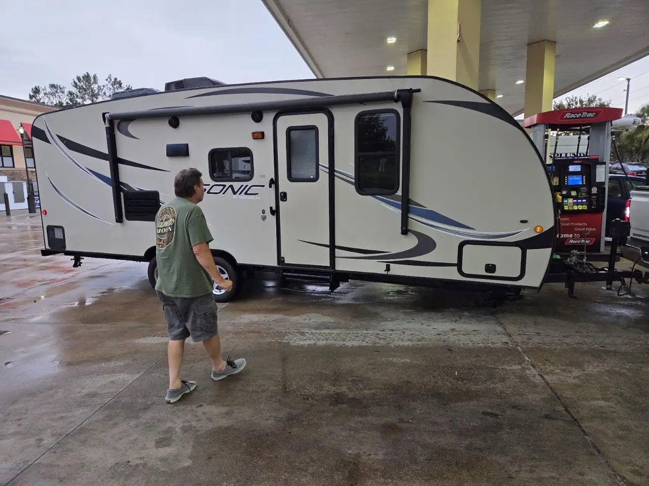 Volusia Rv Center LLC, RV dealers in DeLand