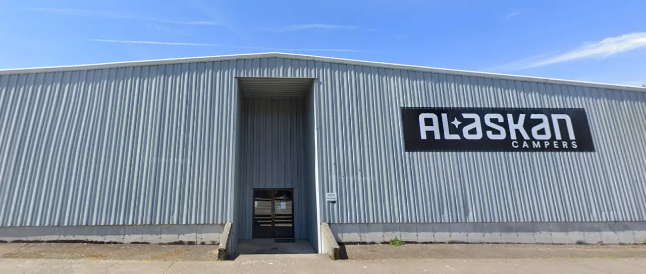 Alaskan Campers, RV dealers in Winlock