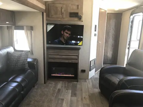 Thatcher RV Sales in Center Point, IN