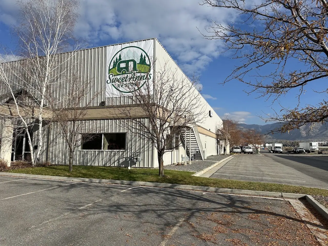 Sweet Anni's RV Store, RV dealers in North Logan