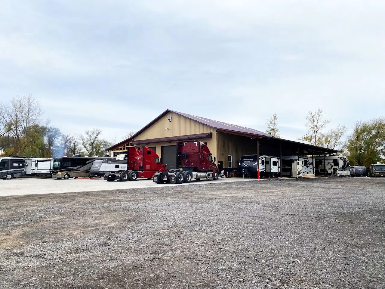 R Diesel Truck Sales, Inc, RV dealers in Williamson