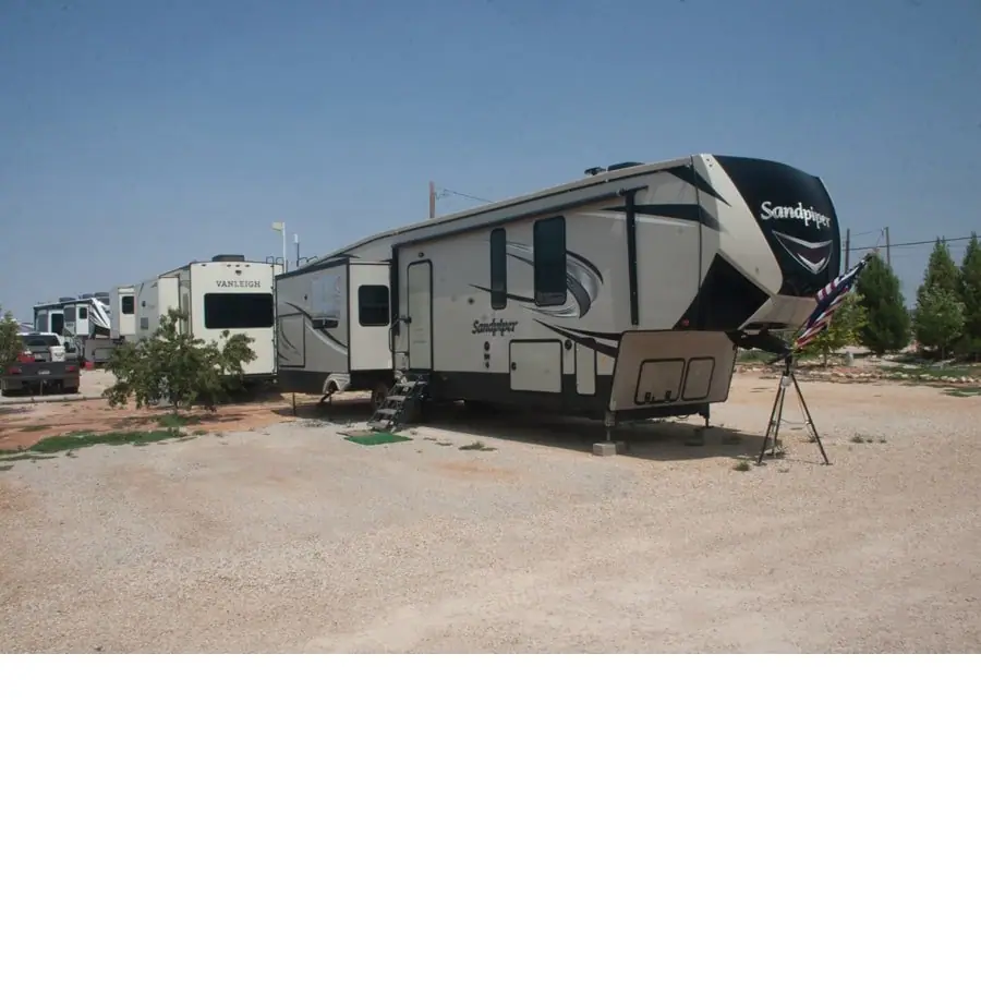 Bellows RV Park, RV dealers in Midland