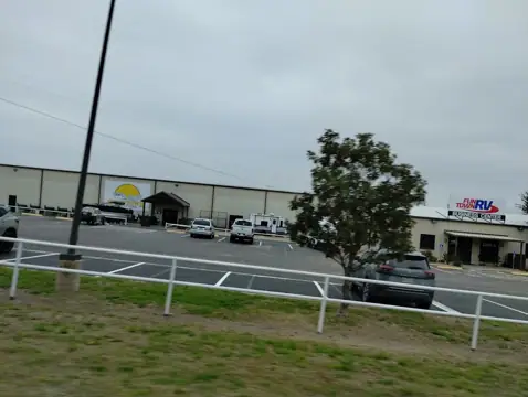 Fun Town RV Cleburne Pre-Owned Supercenter photo 2