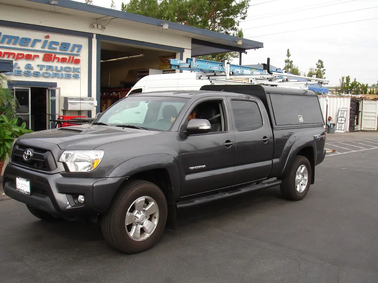 American Trucks and Vans, RV dealers in Stanton