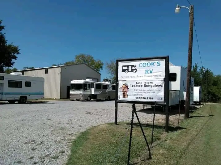 Cook's RV, RV dealers in Pottsboro