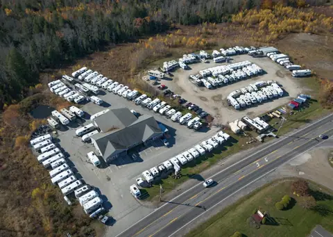 SR1 RV photo 2