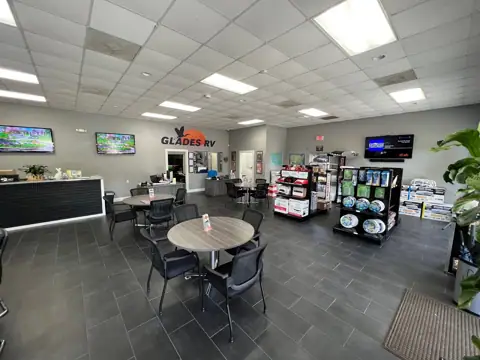 Glades RV in Fort Myers, FL