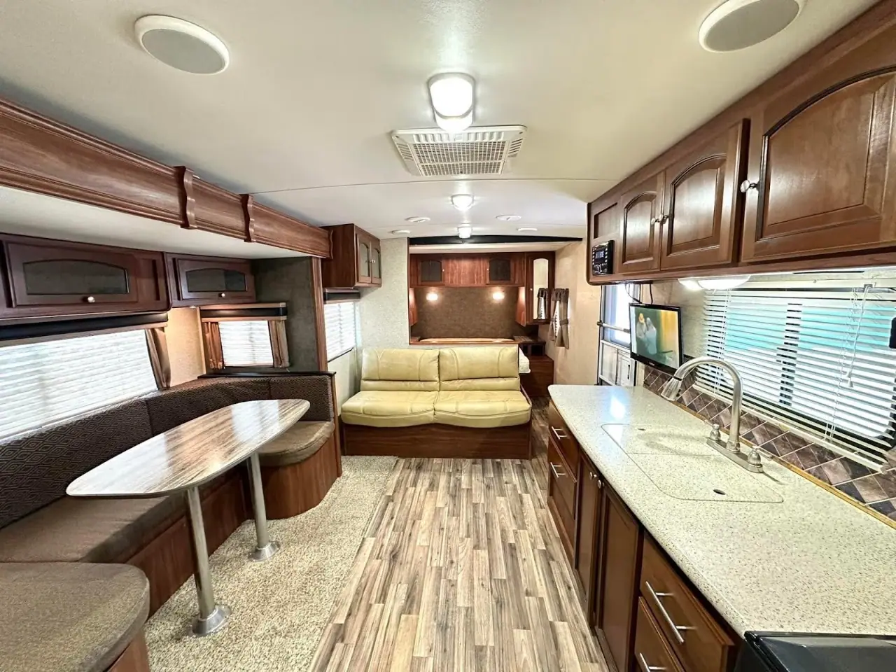 New Mexico Camp & Ride, RV dealers in Albuquerque