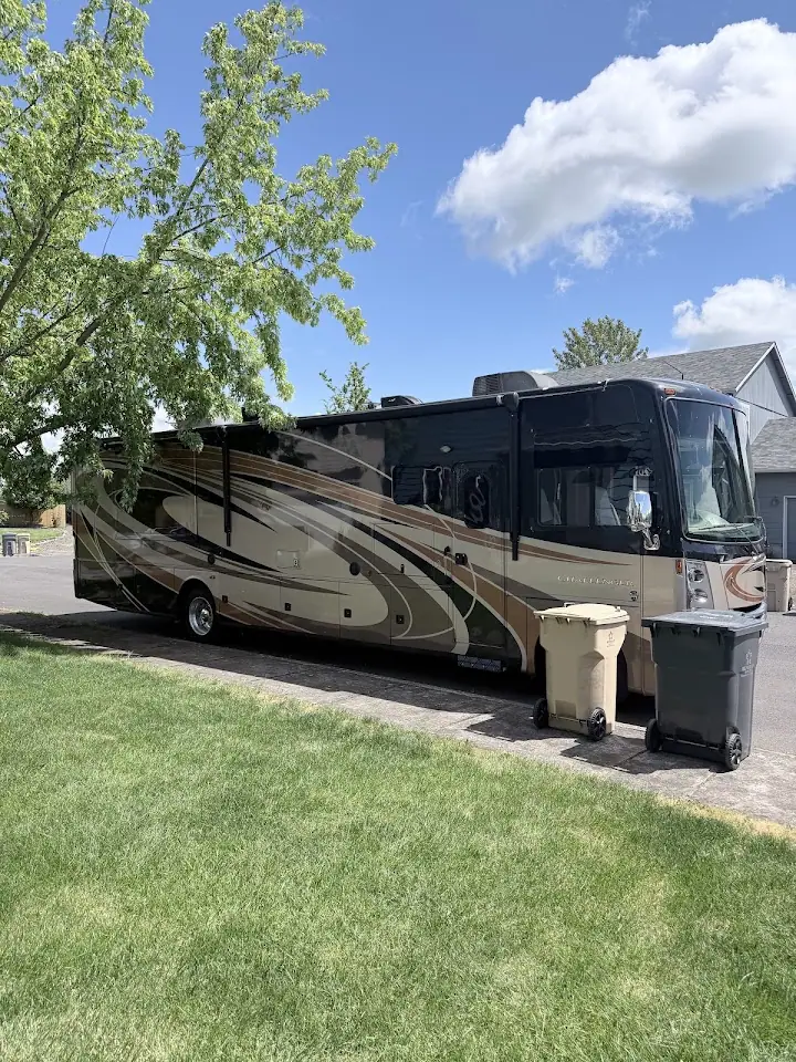 Summit RV, RV dealers in Junction City